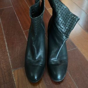 Women’s 9 west western boots sz 10